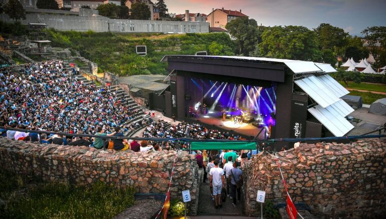 Les nuits de fourvière festival pluridisciplinaire à Lyon cet été 2025